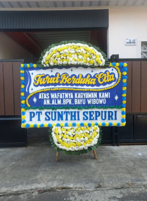 Papan Bunga Duka di Gaung
