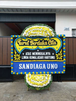 Papan Bunga Duka di Gaung